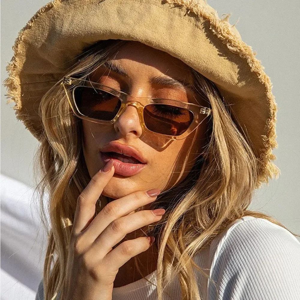 Vintage Small Cat Eye sunglasses